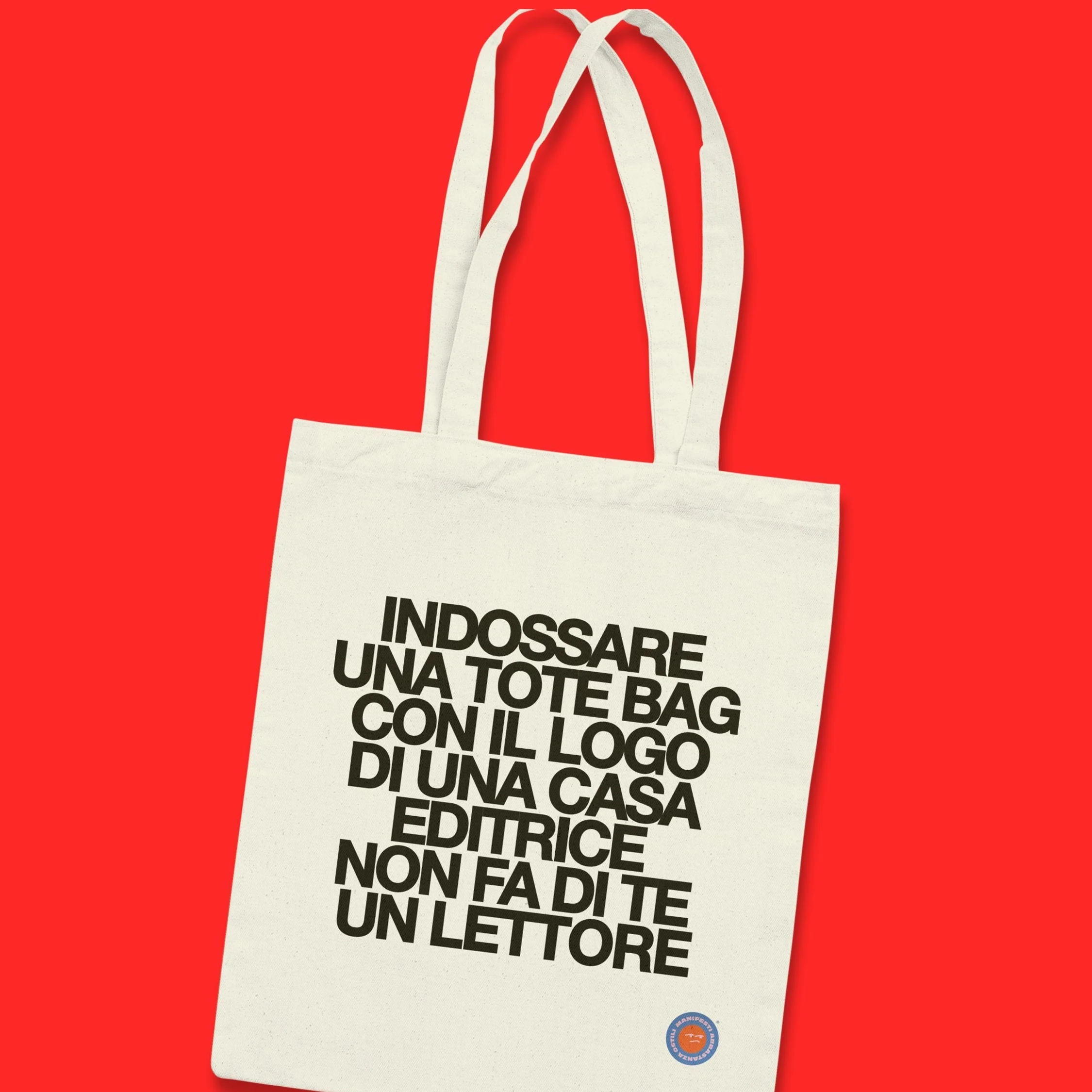 Indossare una tote bag con il logo di una casa editrice - Image 2